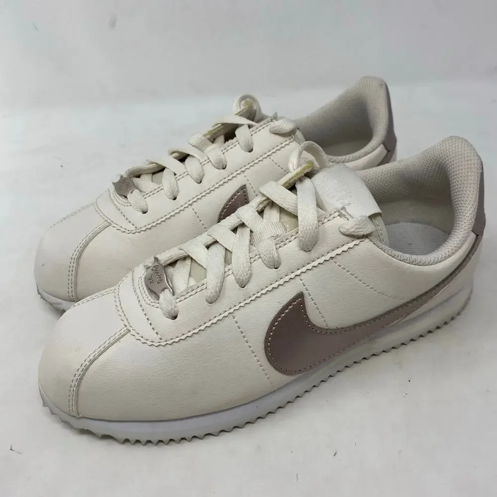 Nike Cortez Leather Shoes Sneakers Big Kids Size 5